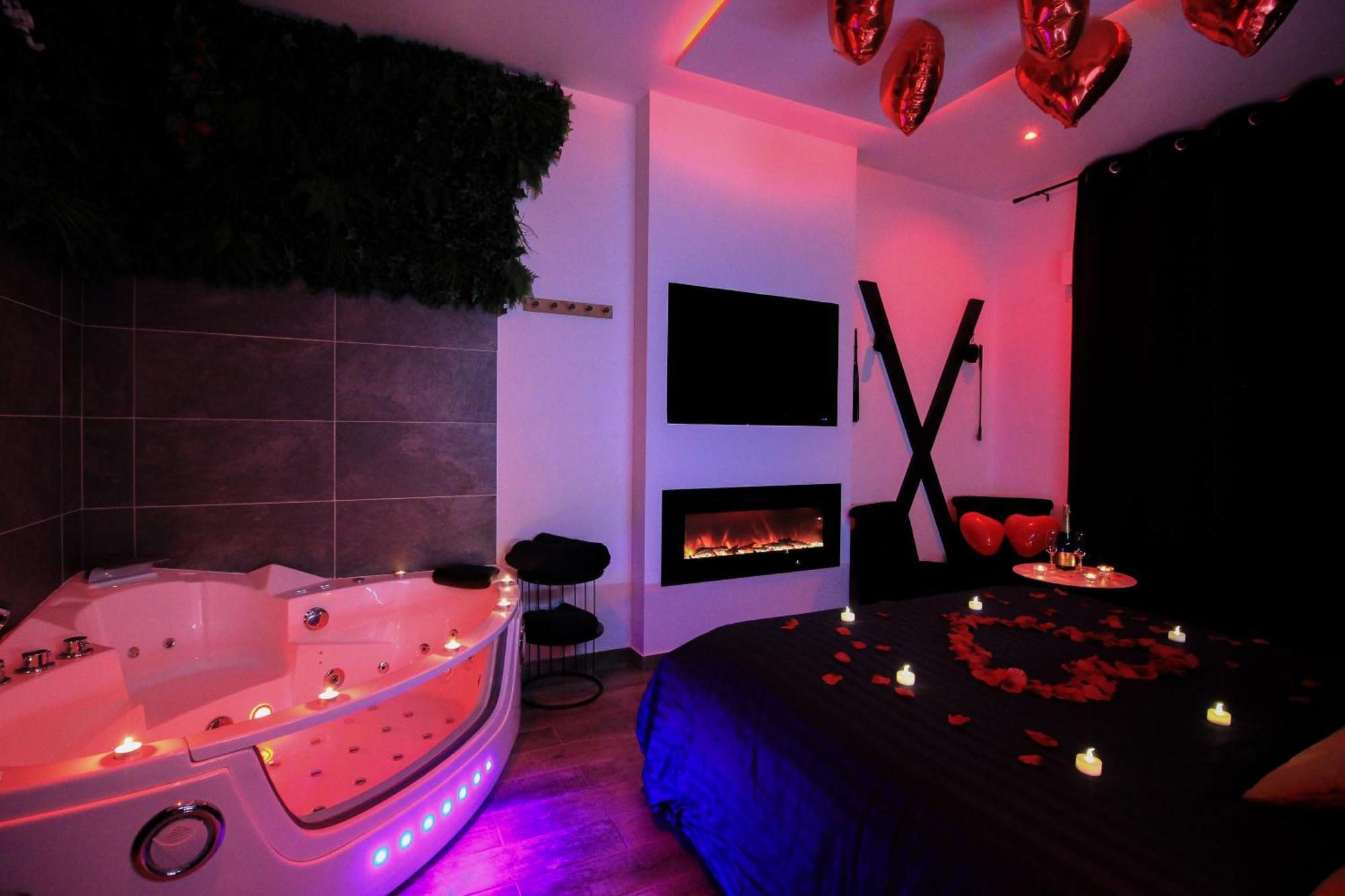 Loveroomxspa Bourg-Saint-Christophe المظهر الخارجي الصورة